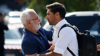 Ιβάν σε αρχηγούς-Φερέιρα: «Εγώ είμαι εδώ, να είστε δυνατοί, μη φοβάστε»