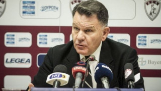 Προκλητικός ο Κούγιας: «Πέσαμε σε Σέρβο πορτοφολά»