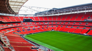 Η FA προσφέρει το Ουέμπλεϊ στην Premier League για να ολοκληρωθεί η σεζόν