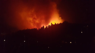 Φωτιά στη Χαλκιδική: Ένα ενεργό μέτωπο
