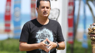 Εκτός εαυτού ο Ατζούν με παίκτρια του Survivor – Έβαλε τις φωνές και πέταξε το σκαμπό του (vid)