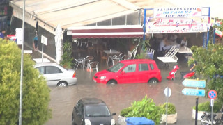 Καβάλα: Άνοιξαν οι ουρανοί -“Ποτάμια” οι δρόμοι για δεύτερη μέρα