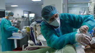 Έρχονται αλλαγές σε Νοσοκομεία και Κέντρα Υγείας υπό την πίεση του Covid