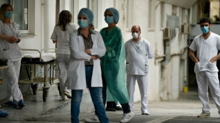 Τσίπρας για μισθούς: 800 ευρώ ο κατώτατος, 2.000 ευρώ στο νεοεισερχόμενο γιατρό
