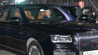 Ποιος πόλεμος; Ετοιμάζεται η υπερπολυτελής λιμουζίνα του Πούτιν