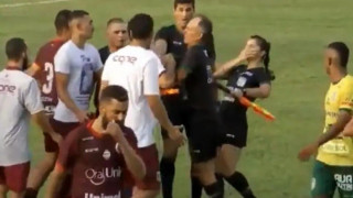 Ξέφυγε από τα όρια: Κουτουλιά σε γυναίκα διαιτητή στην Βραζιλία από προπονητή