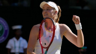 Βασίλισσα του Wimbledon η Ελένα Ριμπάκινα!