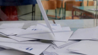 Εκλογές 2023-Θεσσαλονίκη: Οδηγίες προς… ψηφοφόρους-«Μη σαλιώνετε τον φάκελο»