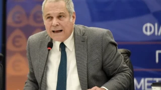 Θάνος Τζήμερος: Αποκλείστηκε ο λογαριασμός του από το Twitter