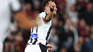 Το άστρο το λαμπρό, που λέγεται Αντρια Ζίβκοβιτς, τον οδηγεί στην πρόκριση στους ομίλους