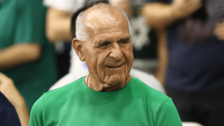 Κωνσταντίνου: «Ναι, να φύγει ο Μπενίτεθ, αλλά ποιος θα έρθει;»