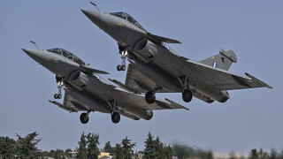 Έφτασαν δύο διθέσια Rafale DG στην Τανάγρα