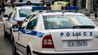 Γυναικοκτονία-Μενίδι: 84χρονος έσπρωξε και σκότωσε τη γυναίκα του