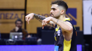 GBL: Στην κορυφή του Top 10 η τρίποντη ρουκέτα του Τολιόπουλου