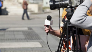Παύονται από Alpha και Star οι δύο δημοσιογράφοι μετά το περούκα-γκέιτ