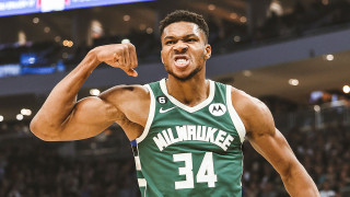 NBA: «Κλείνει το μάτι» στους Χιτ ο Αντετοκούνμπο
