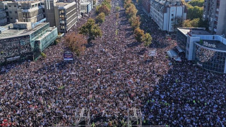 Σερβία: Σύλληψη βετεράνου μπασκετμπολίστα για τα επεισόδια έξω από τη Βουλή!