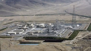 Πυρηνικός εφιάλτης στο Ιράν: ΗΠΑ-Ισραήλ χτύπησαν ξανά τις εγκαταστάσεις στη Νατάνζ