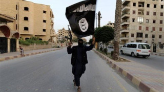 Η ISIS λέει ότι οι ΗΠΑ «κυβερνώνται από έναν ηλίθιο»!