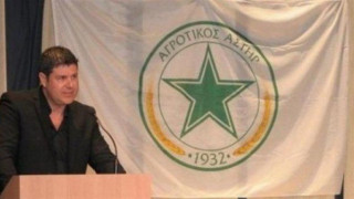 Η ανάρτηση Αρετάκη περί «κλοπών» παικτών, που ανάβει «φωτιές»