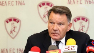 Aνακοίνωση νούμερο τρία από τη Λάρισα, αυτή τη φορά κατά του επόπτη