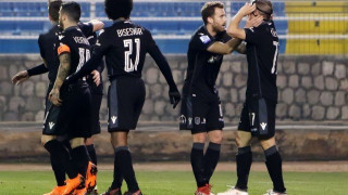 Με μέταλλο         πρωταθλητή       και νέο super ρεκόρ